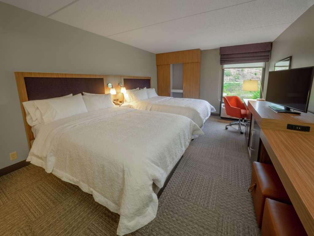 Hampton Inn Hazleton Room photo